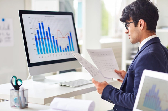 Recruiting and DEI – Getting to Grips with Your Data 1 Recruiting and DEI – Getting to Grips with Your Data 1