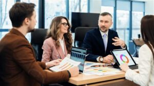 If Oracle Fusion offers Hyperion and FSG, why do Enterprises use GL Connect